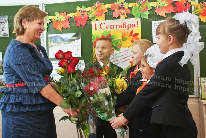 Что подарить на 1 сентября учителю