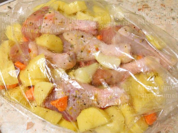 курица в рукаве в духовке с картошкой рецепт пошагово