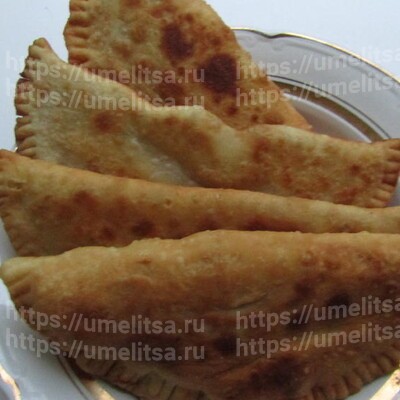 Как приготовить настоящие крымские чебуреки