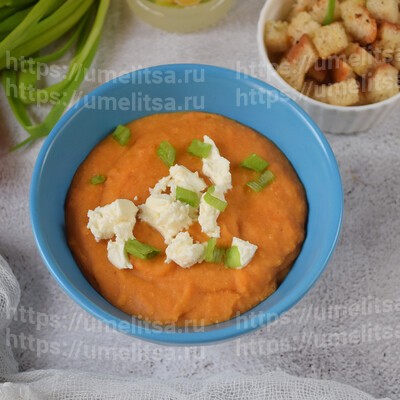 Суп-пюре из чечевицы с картошкой