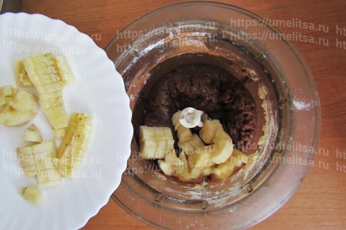 Шоколадно-банановое песочное печенье
