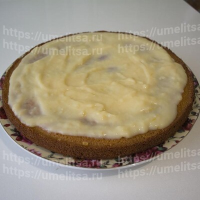 Пирог из манной крупы с заварным молочным кремом