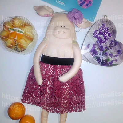 Хрюшка - символ Нового года. Шьем игрушку своими руками.