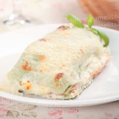 Лазанья с лососем и сыром маасдам