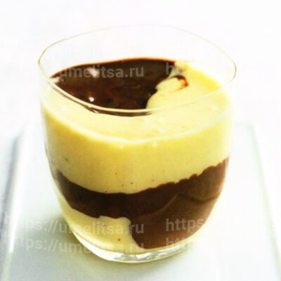 Мусс из темного и белого шоколада