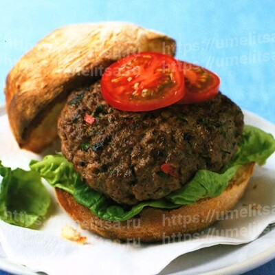 Острые говяжьи гамбургеры