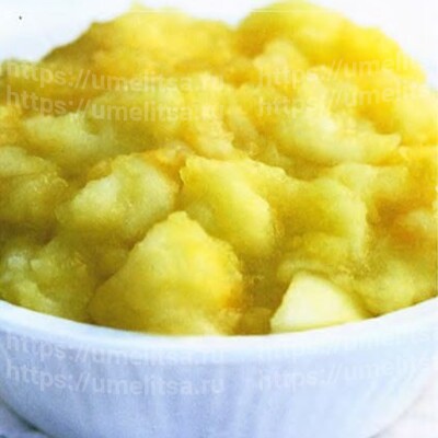 Яблочное пюре