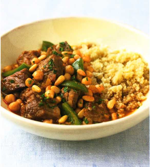 Баранина с нутом, зелеными перцами и кускусом