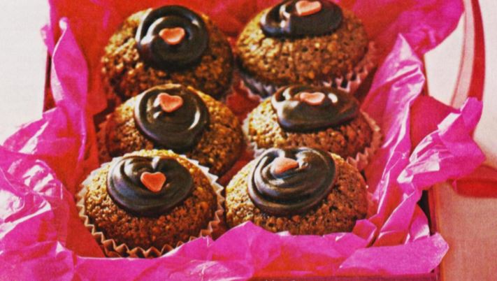 Мини-кексы с орехами и пряностями