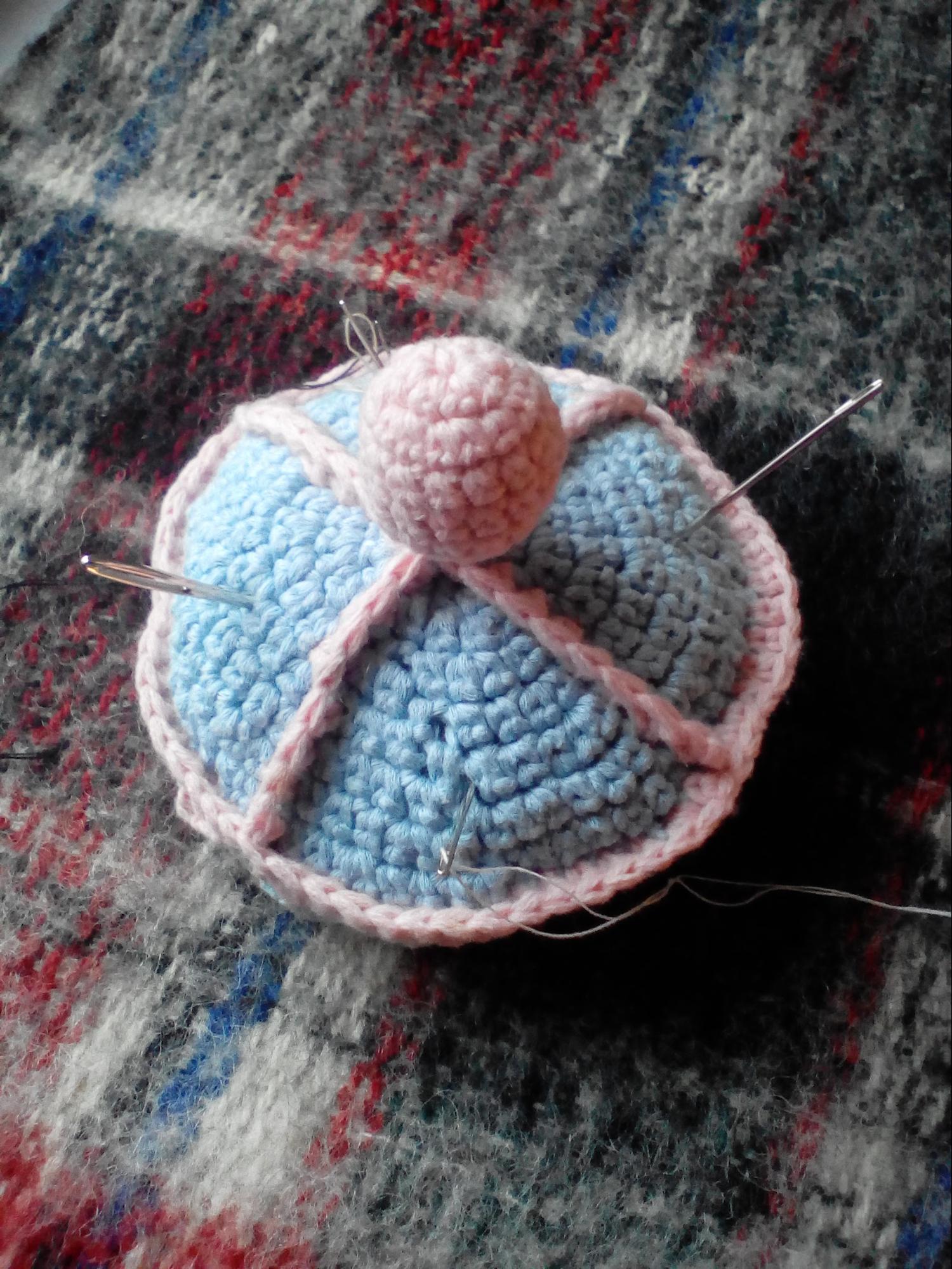 Игольница амигуруми. Мастер-класс с пошаговыми фото.