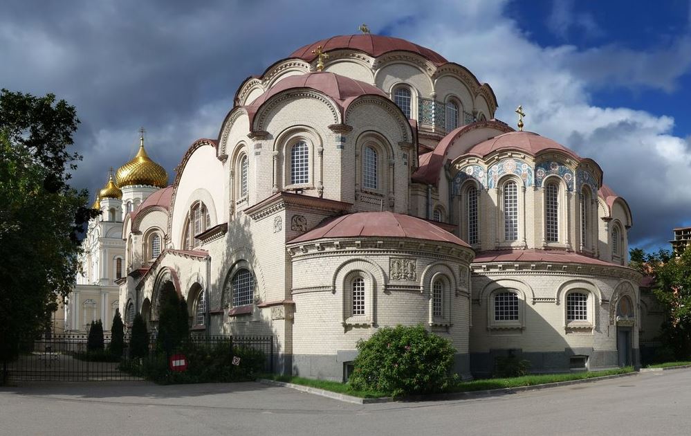 Православные монастыри. Петербуржские сокровища.
